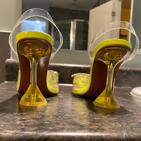 Brand new Nuxie Guan pc transparent neon yellow high heeled shoes - Picture 2 of 2